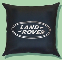 Подушка из экокожи с логотипом "Land Rover"
