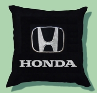 Подушка с логотипом "Honda", вышитая