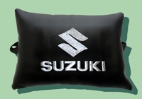 Подушка на подголовник из экокожи "Suzuki"