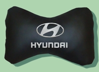 Подушка на подголовник из экокожи фигурная "Hyundai"