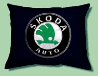 Подушка на подголовник "Skoda", вышитая